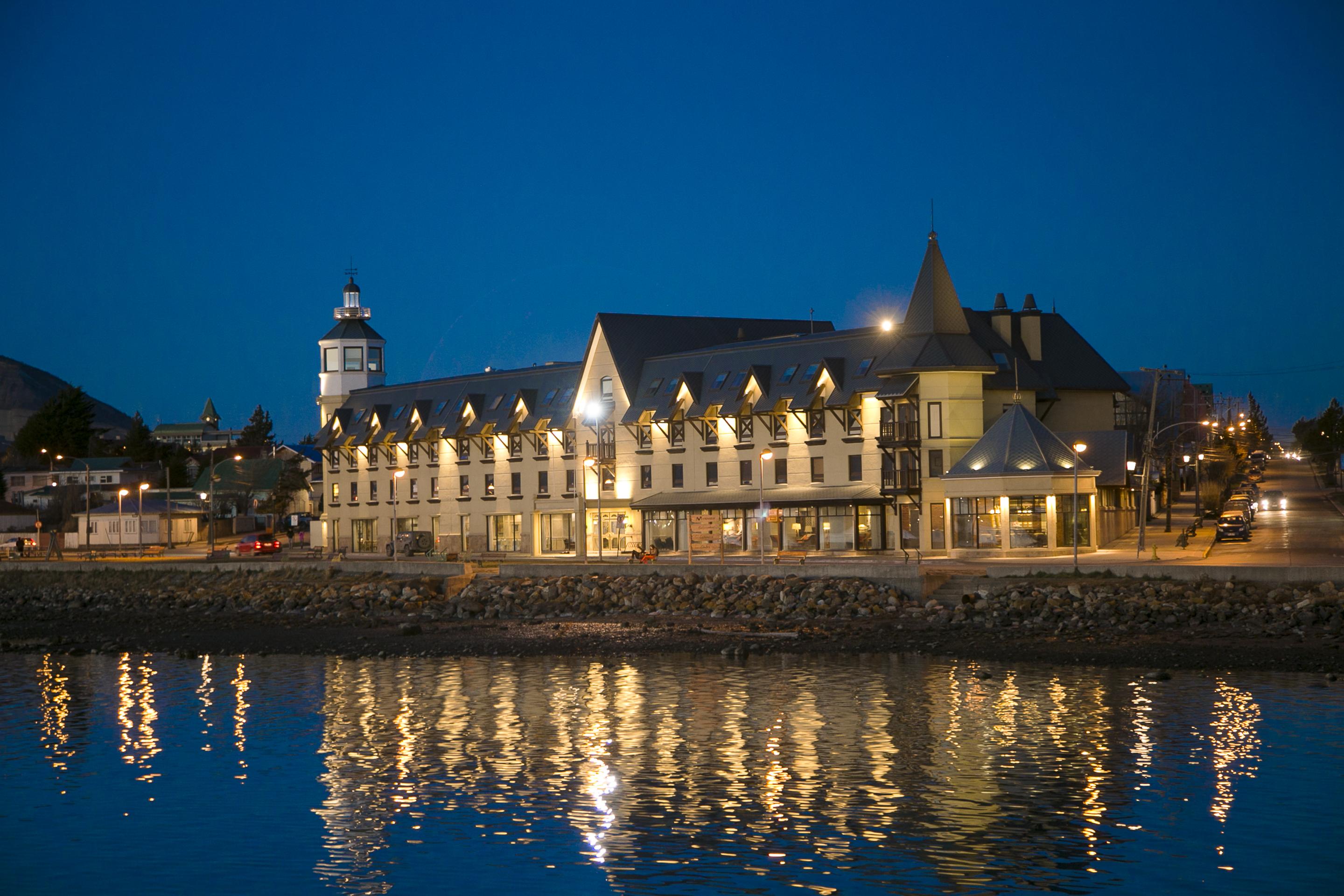 Hotel Costaustralis Puerto Natales Exterior foto